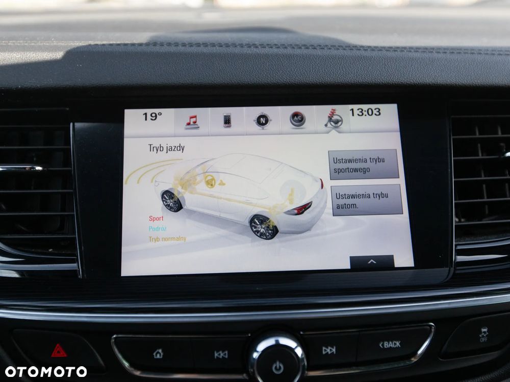 Opel Insignia 2.0 BiTurbo 4x4 Exclusive - 38
