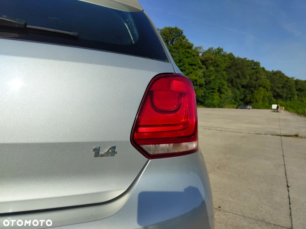 Volkswagen Polo 1.4 16V Trendline - 10
