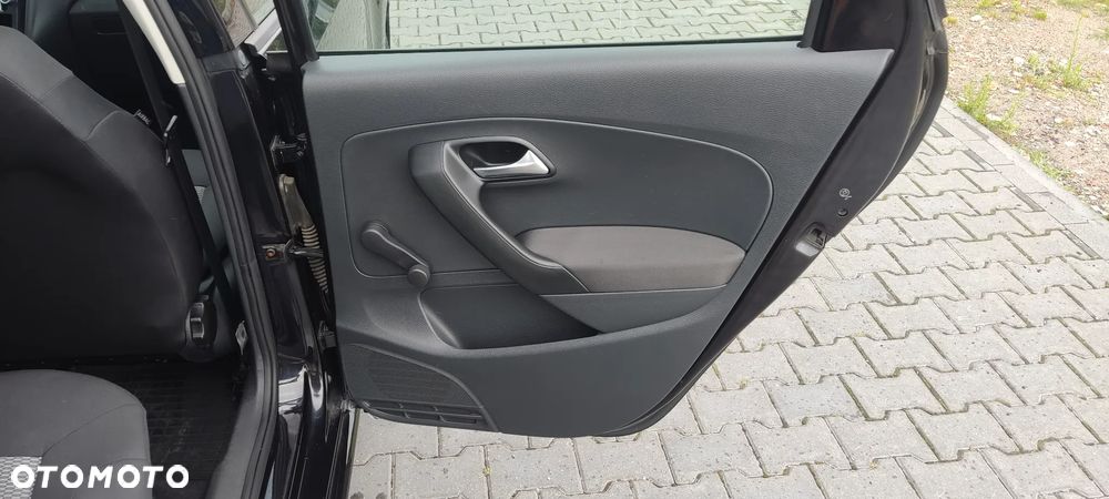 Volkswagen Polo 1.2 Style - 23