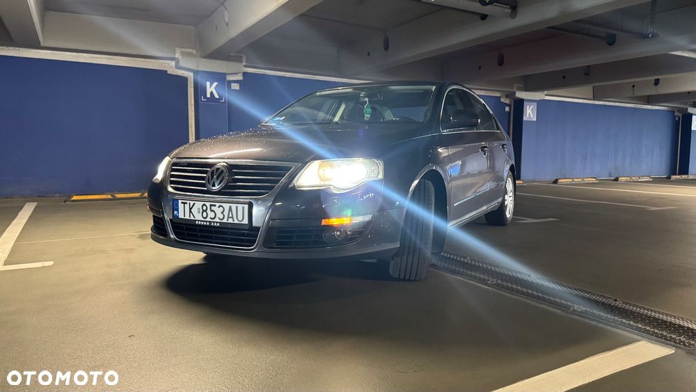 Volkswagen Passat 1.8 TSI Highline - 4