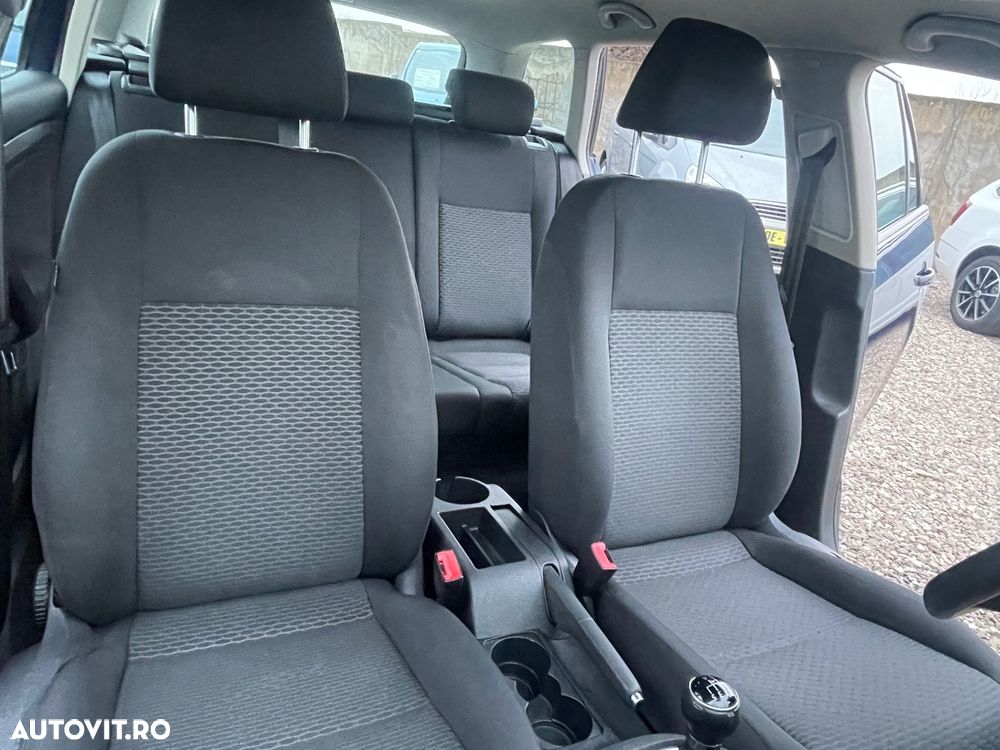 Volkswagen Golf 1.6 TDI BlueMotion Comfortline - 7