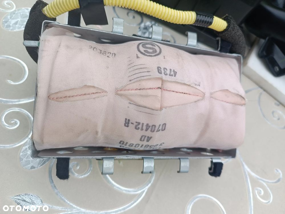 Poduszka powietrzna kierowcy, oraz pasażera  Toyota Auris Lift - 15