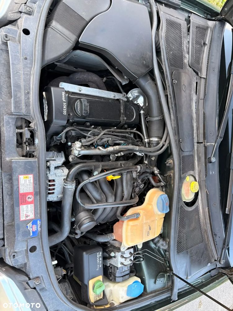 Audi A4 Limousine 1.6 - 12