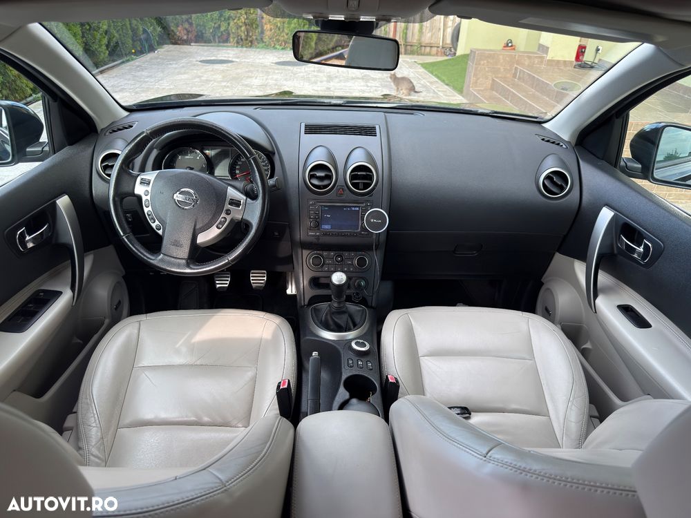 Nissan Qashqai 1.6 DCI 4 x 4 DPF tekna - 10