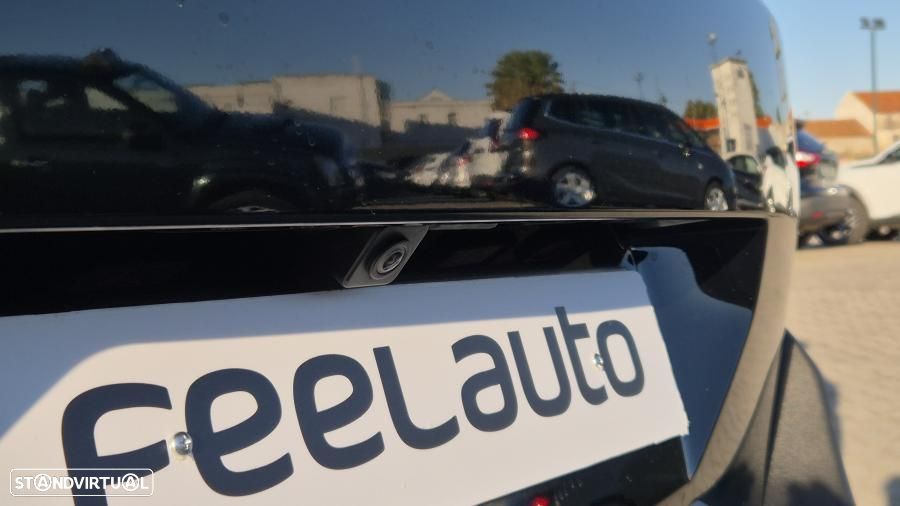 Peugeot 5008 1.2 PureTech Allure Grip Control - 17