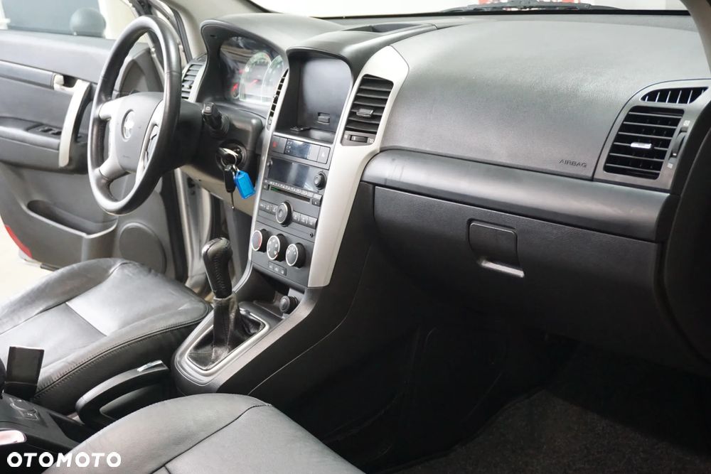 Chevrolet Captiva 2.4 2WD 5 Sitzer LS - 24