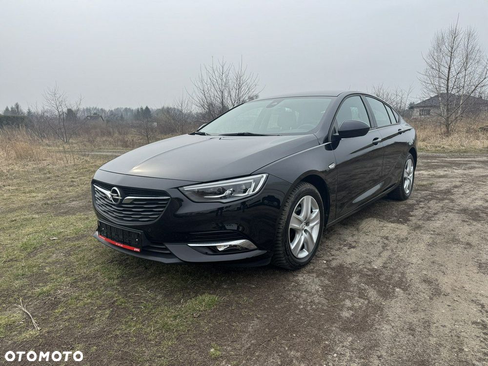 Opel Insignia - 1