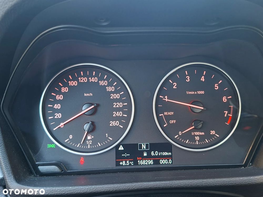 BMW X1 sDrive18i - 10