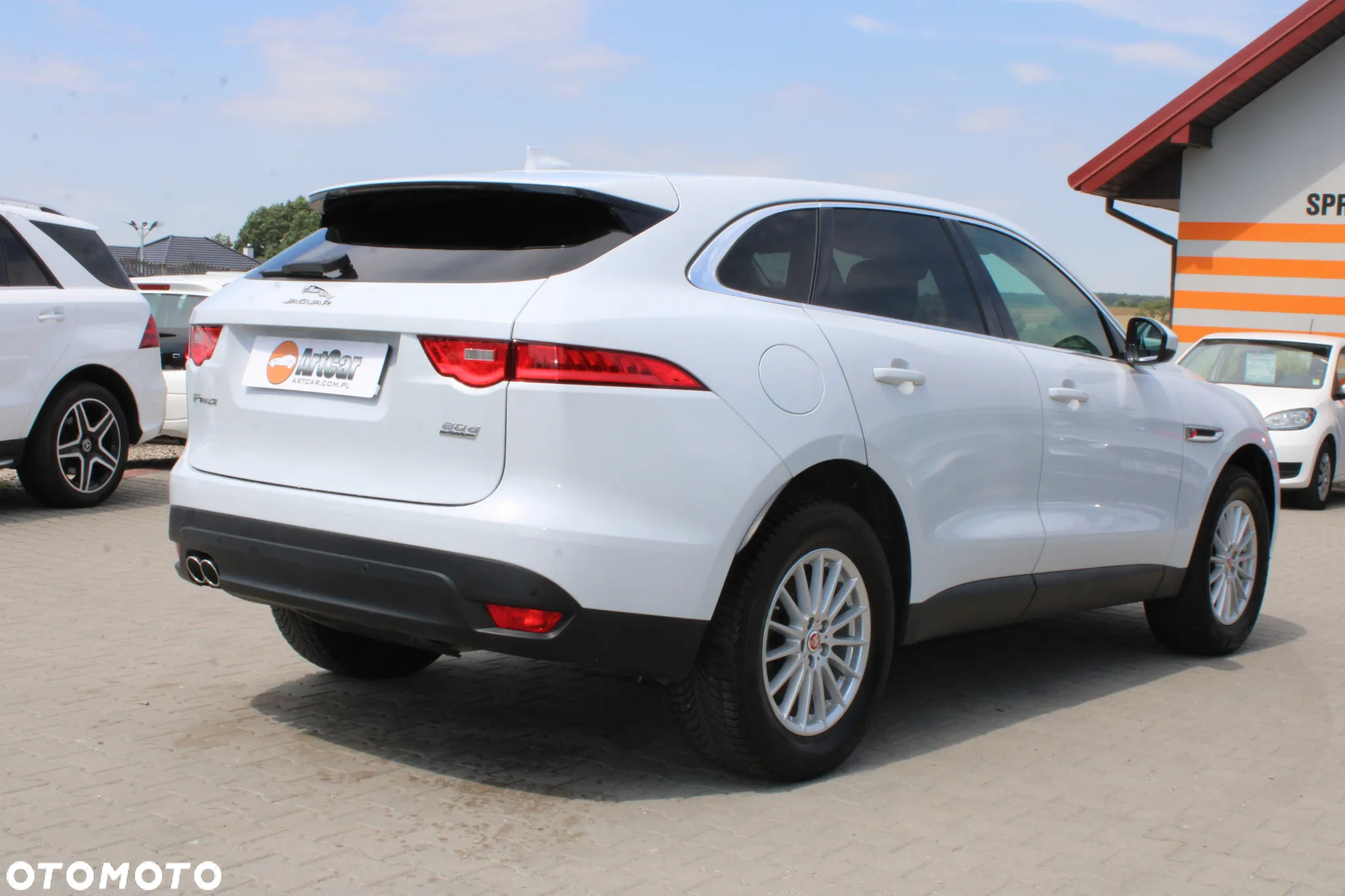 Jaguar F-Pace - 6