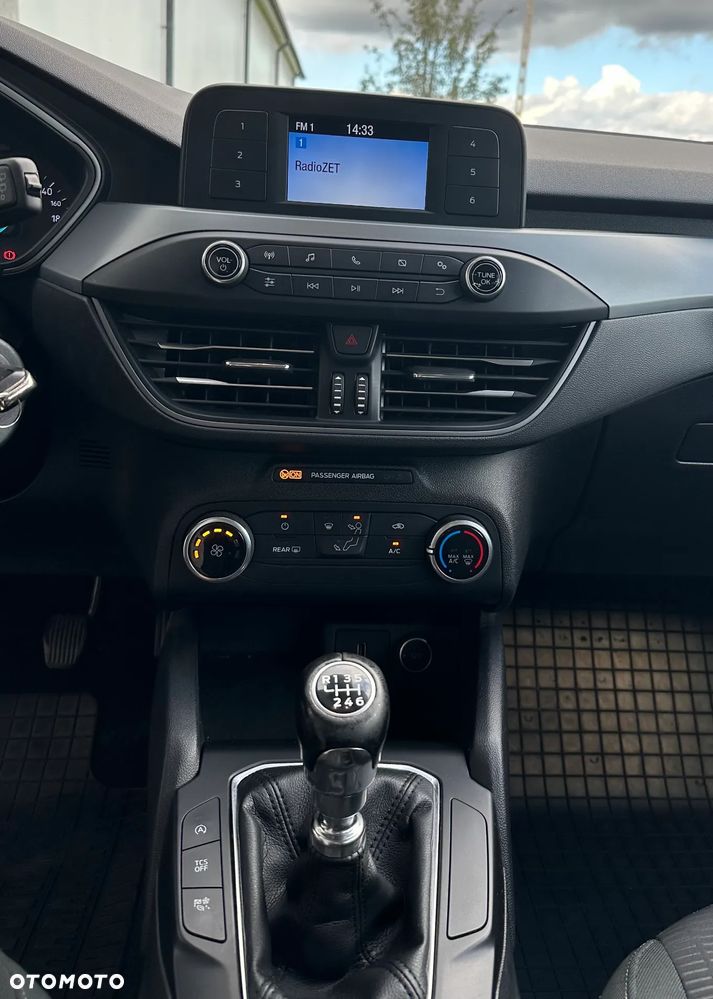 Ford Focus 1.5 TDCi Trend - 13
