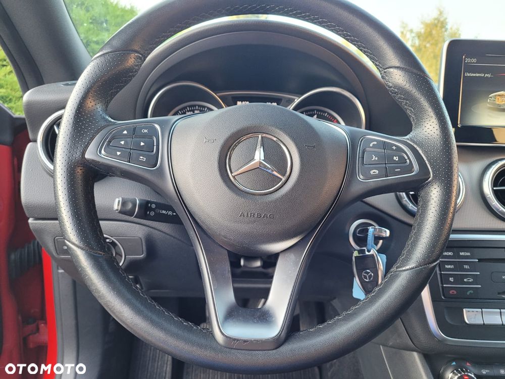 Mercedes-Benz CLA Shooting Brake 200 (CDI) d - 30