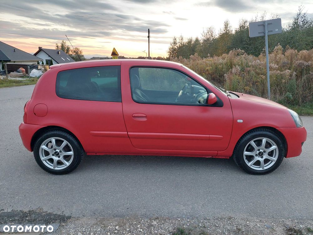 Renault Clio 2007 photo 5