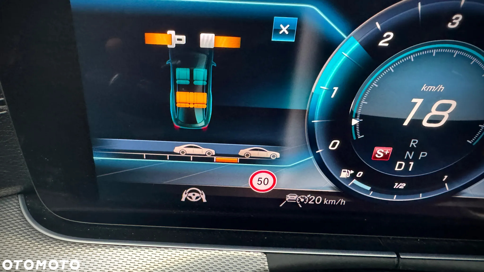 Mercedes-Benz Klasa E 220 d T 9G-TRONIC AMG Line - 35