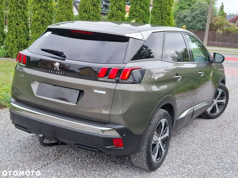 Peugeot 3008 PureTech 130 Stop & Start GPF Allure - 12