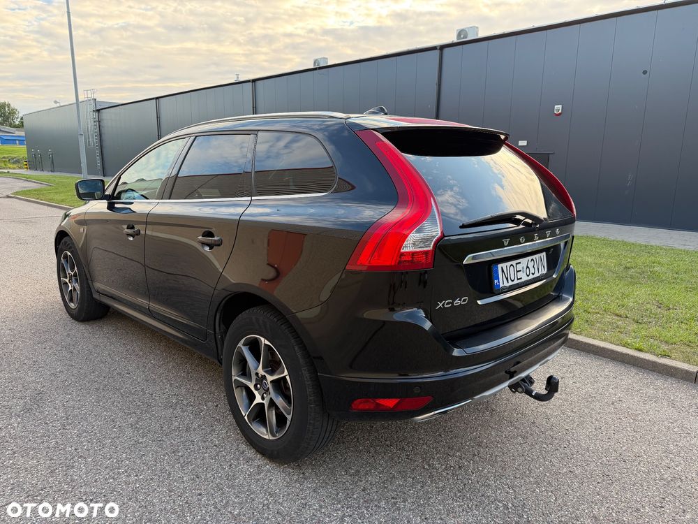 Volvo XC 60 D3 Drive-E Ocean Race - 9