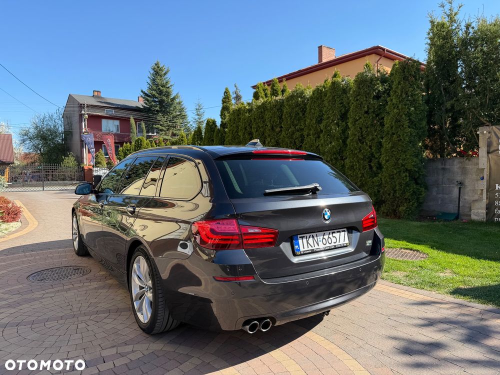BMW Seria 5 520d Luxury Line - 11