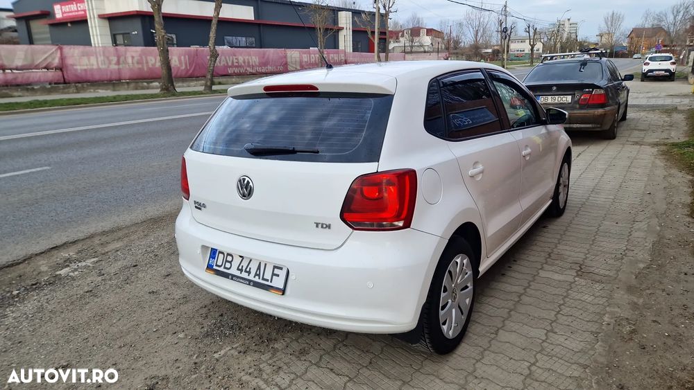 Volkswagen Polo - 11