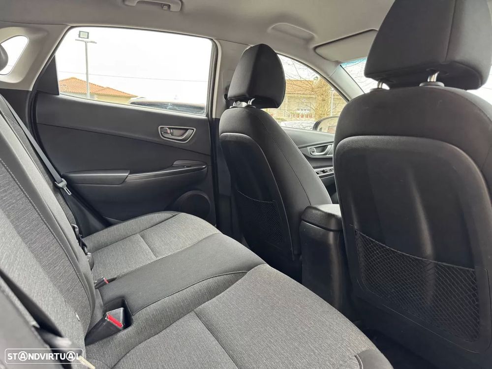 Hyundai Kauai 64 kWh Premium - 17