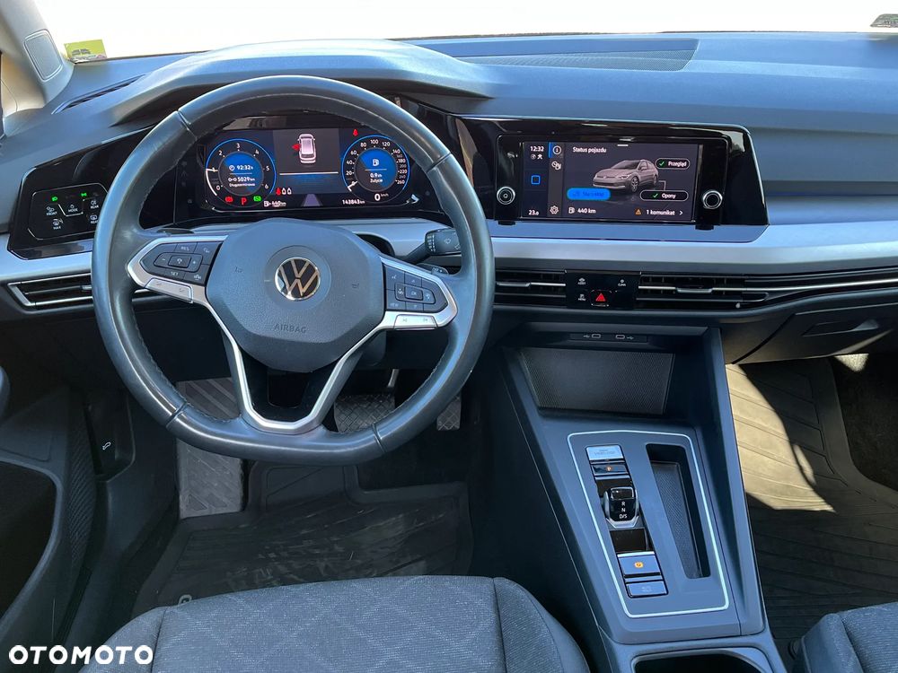 Volkswagen Golf - 14