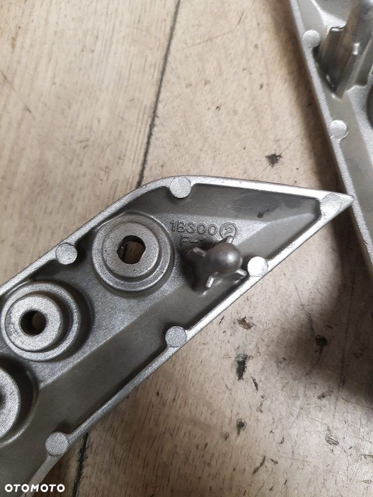 Uchwyt mocowanie kierunkowskazu Yamaha FZ6 Fazer - 8