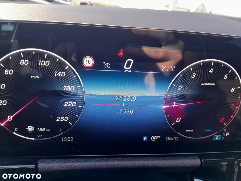 Mercedes-Benz GLA 200 mHEV AMG Line 7G-DCT - 14