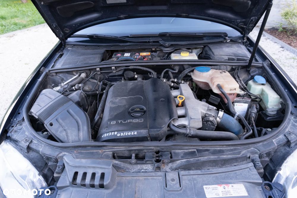 Audi A4 Limousine 1.8T - 12