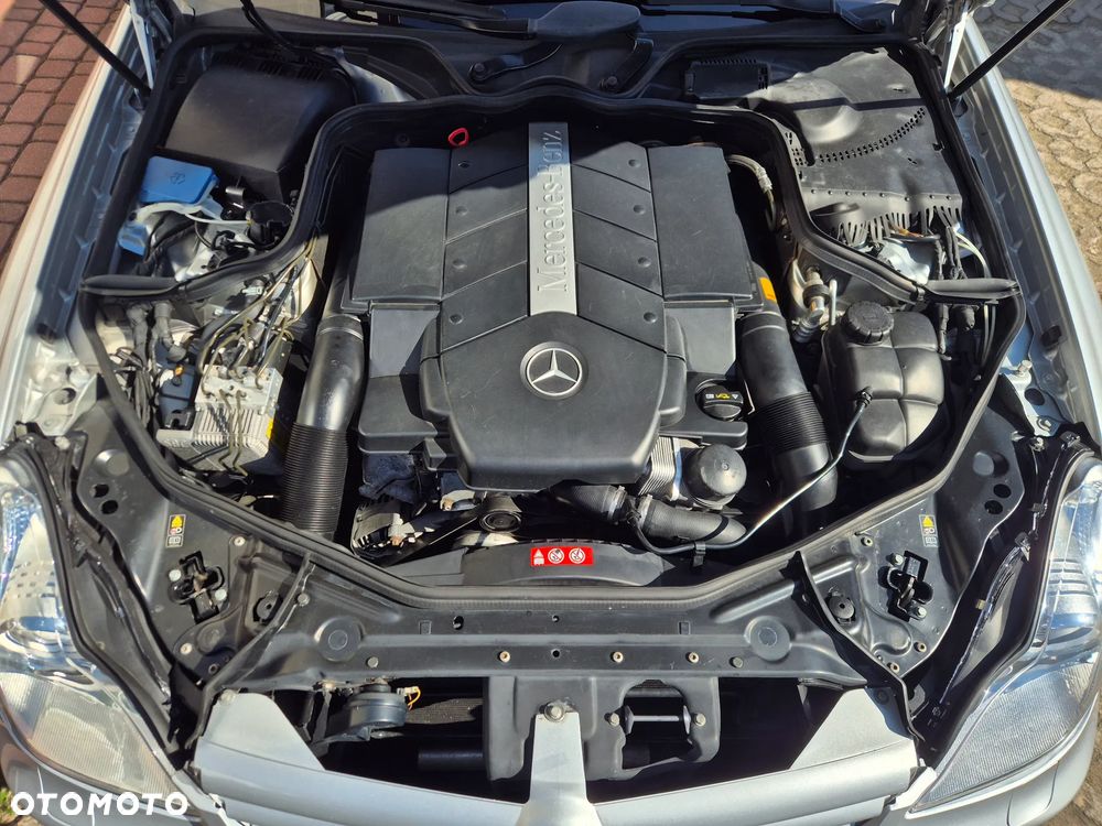 Mercedes-Benz CLS 500 - 21