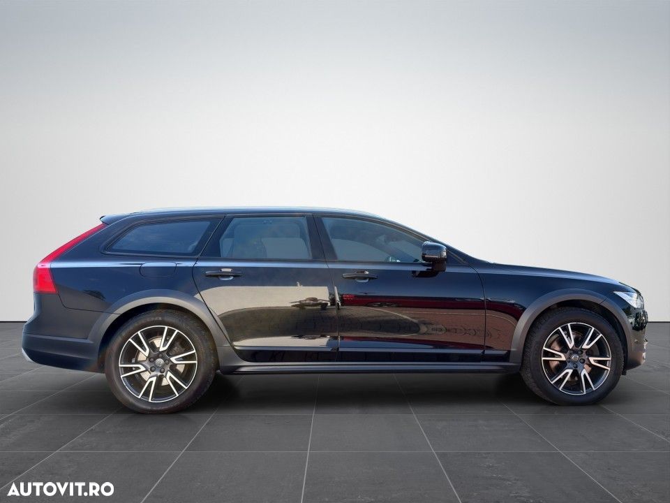 Volvo V90 - 7