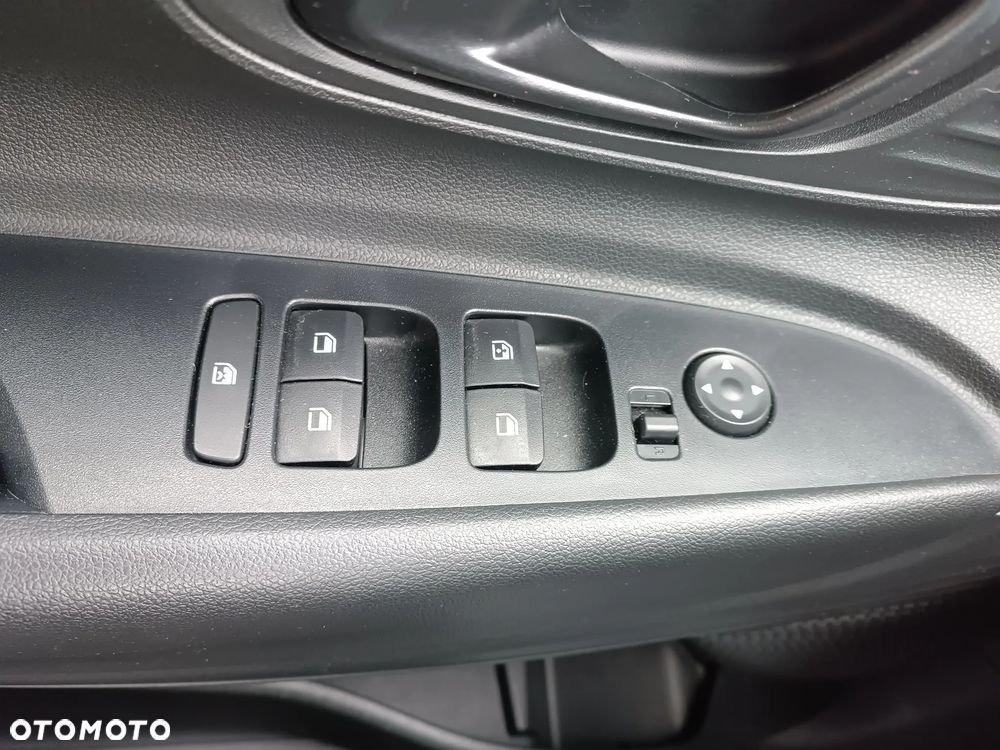 Hyundai i20 1.2 Modern - 10