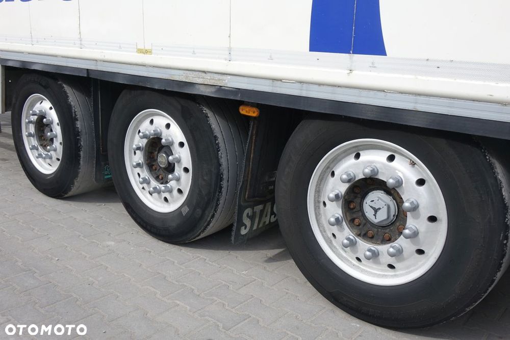 Stas RUCHOMA PODŁOGA / 82m3 / OSIE MERCEDES / ALUMINIOWE FELGI - 21