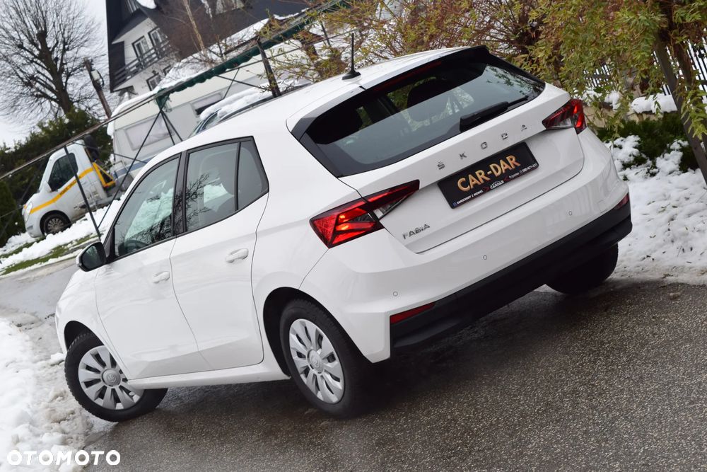Skoda Fabia 1.0 MPI Style - 9