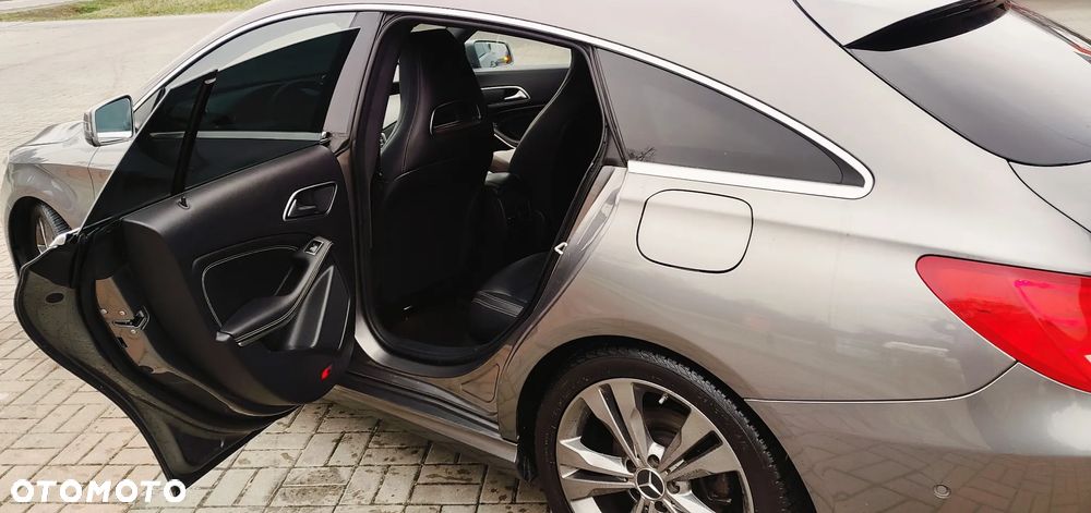 Mercedes-Benz CLA - 11
