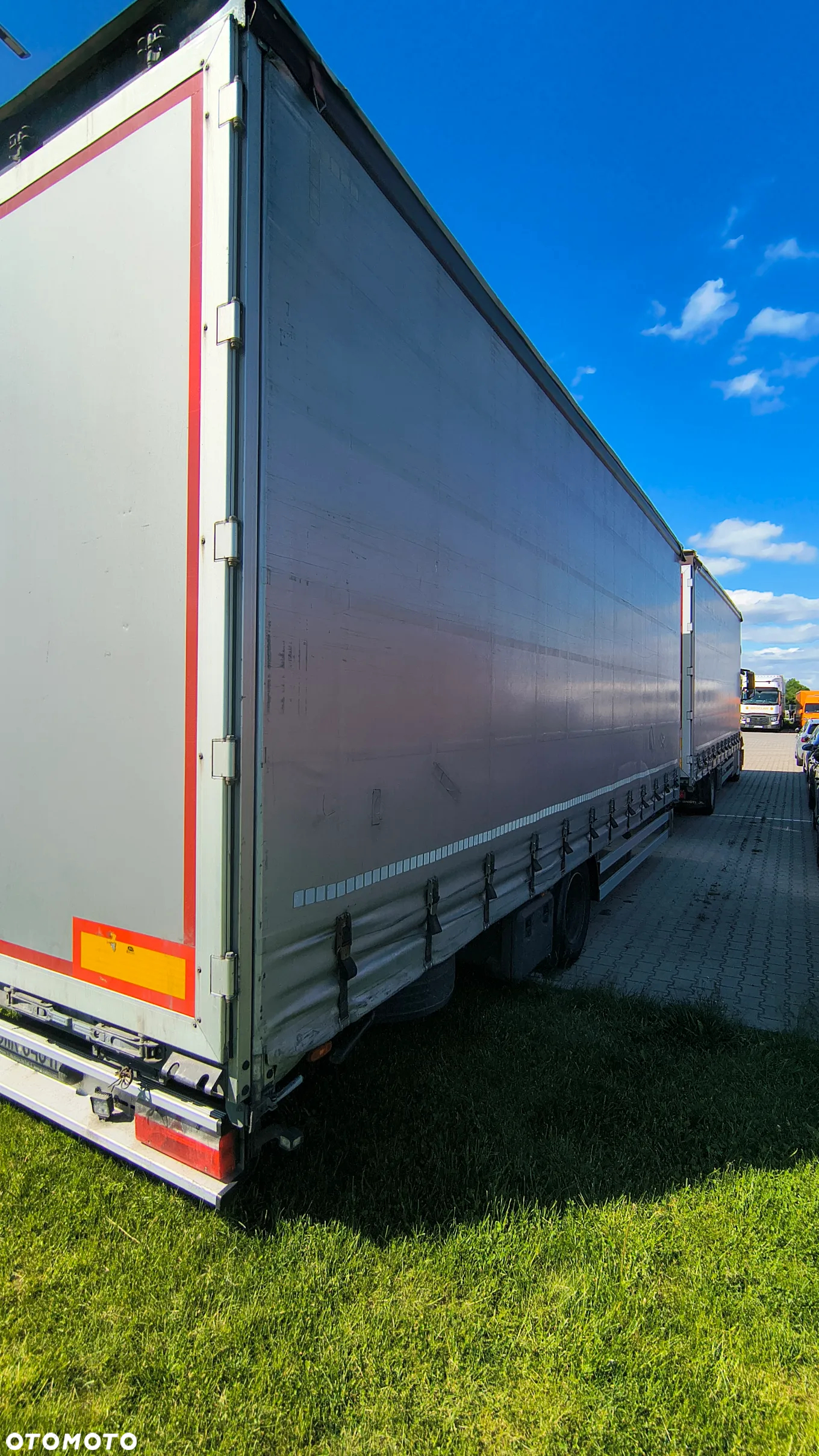 Mercedes-Benz Actros - 8