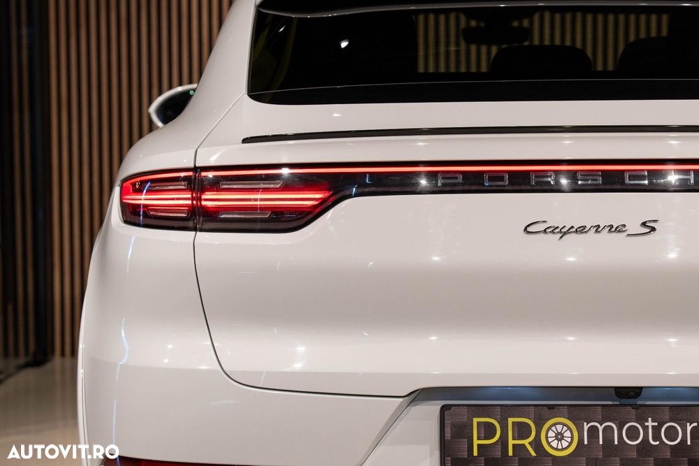 Porsche Cayenne Coupe S - 18