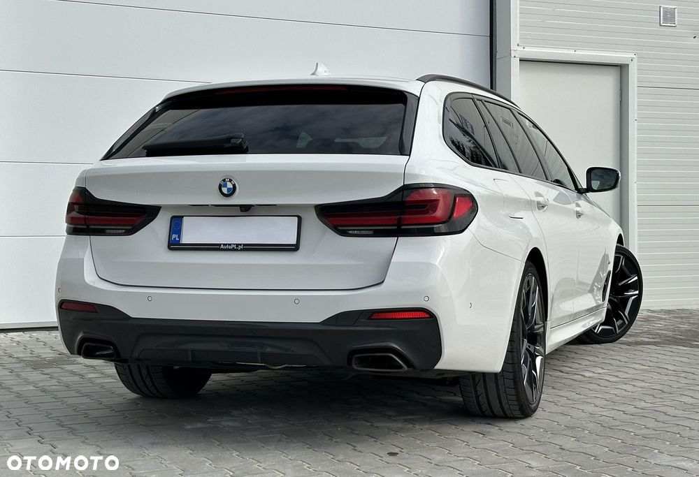 BMW Seria 5 530d xDrive M Sport Edition - 3