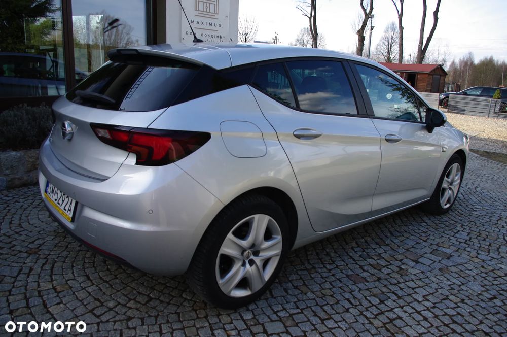 Opel Astra 1.4 T Elite S&S - 9