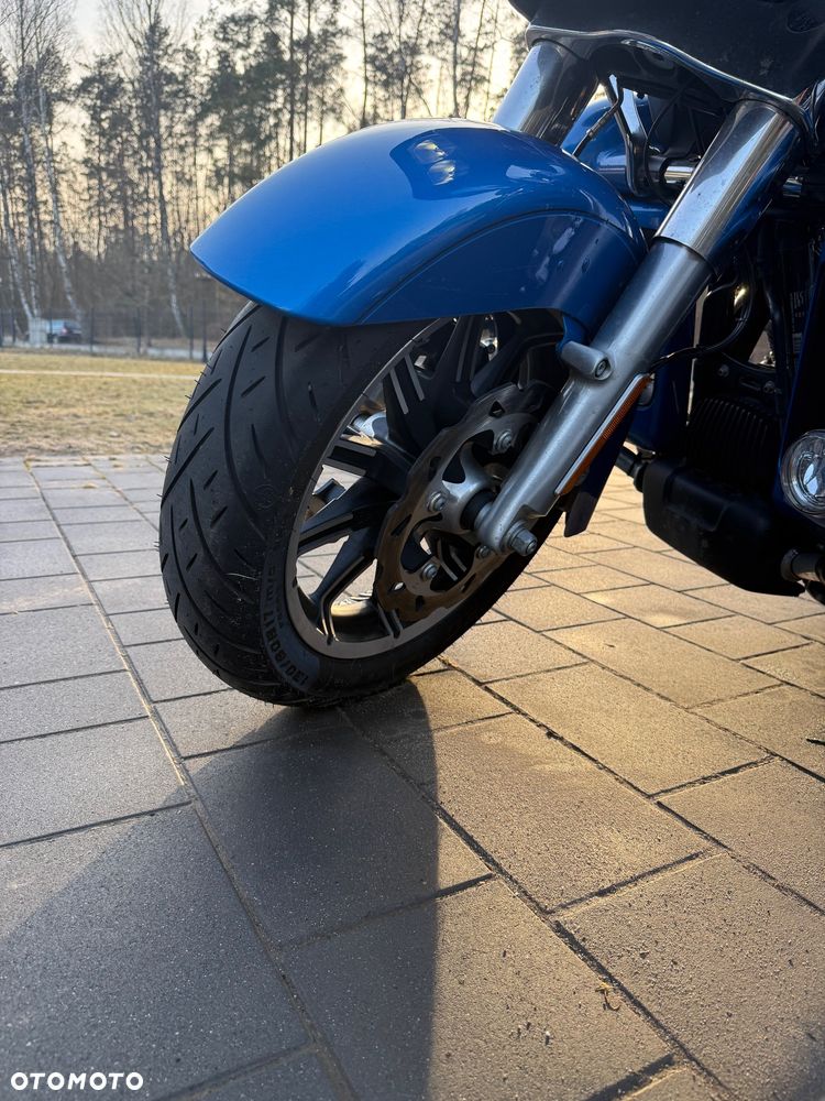 Harley-Davidson Touring Road Glide - 3