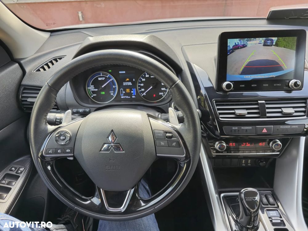 Mitsubishi Eclipse-Cross - 5