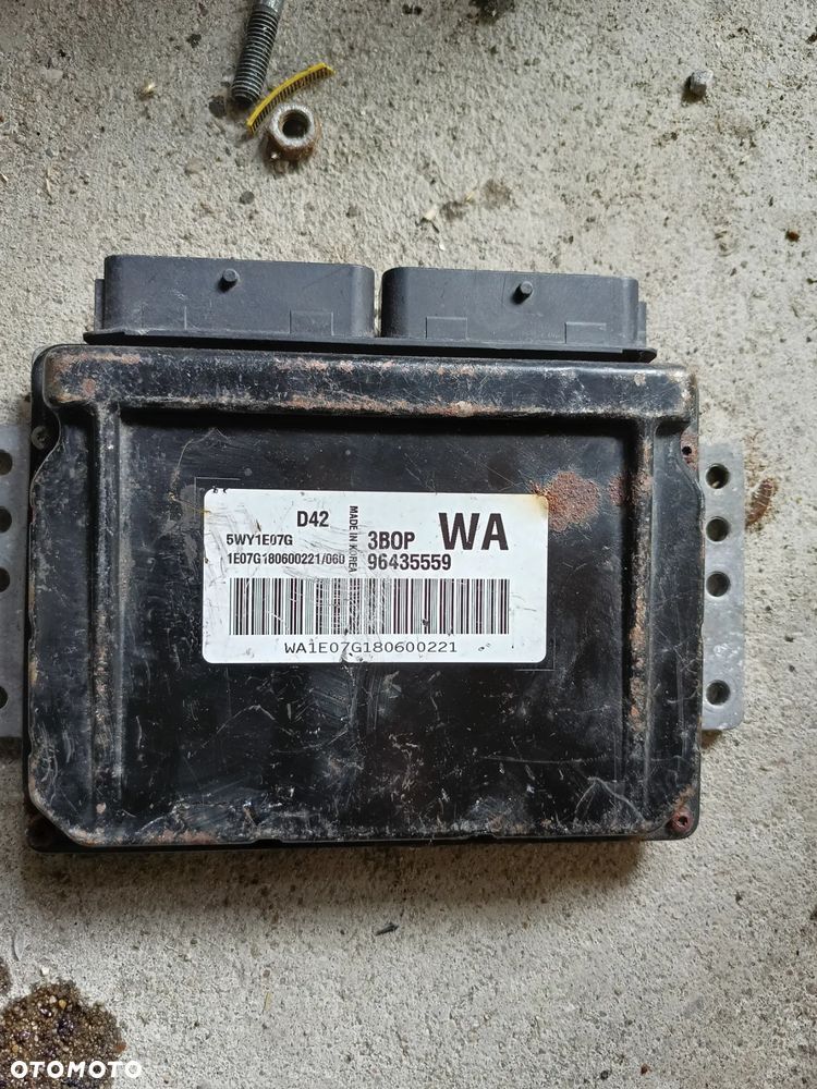 Chevrolet 1,2 KOMPUTER STEROWNIK 5WY1E07G 96435559 - 1