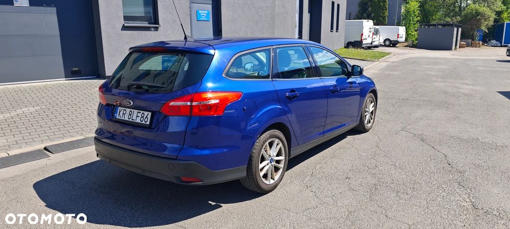 Ford Focus 1.6 Platinium X - 6