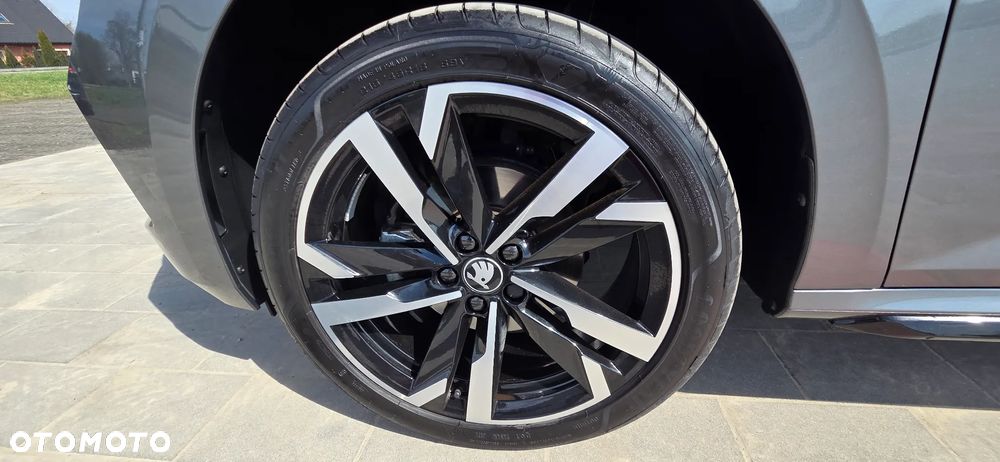 Skoda Kamiq 1.5 TSI Monte Carlo DSG - 4