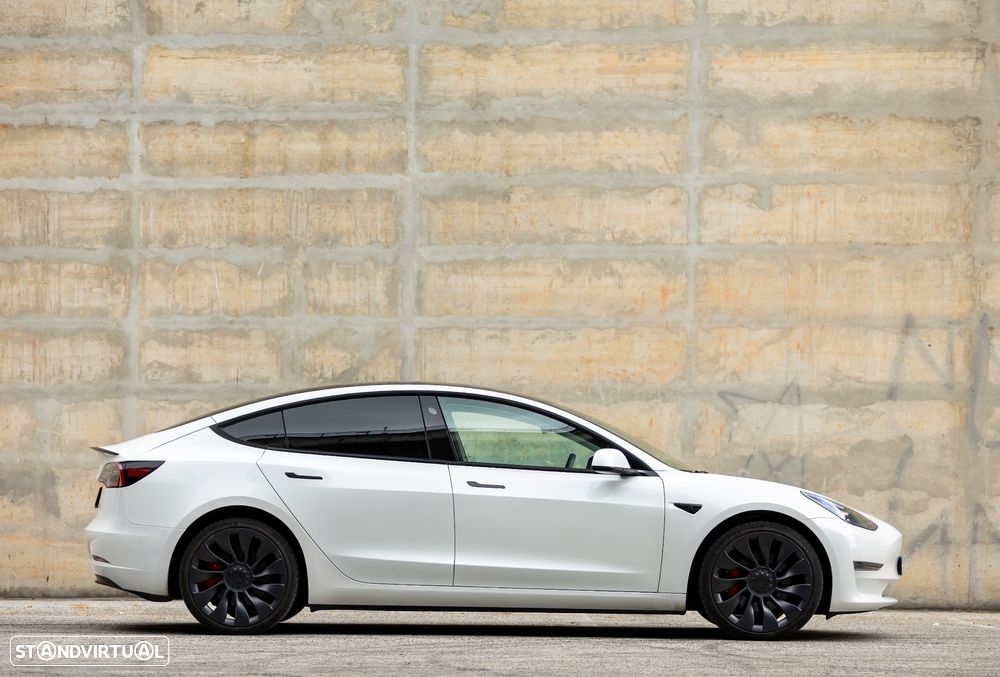 Tesla Model 3 Long Range AWD Dual Motor Performance - 3