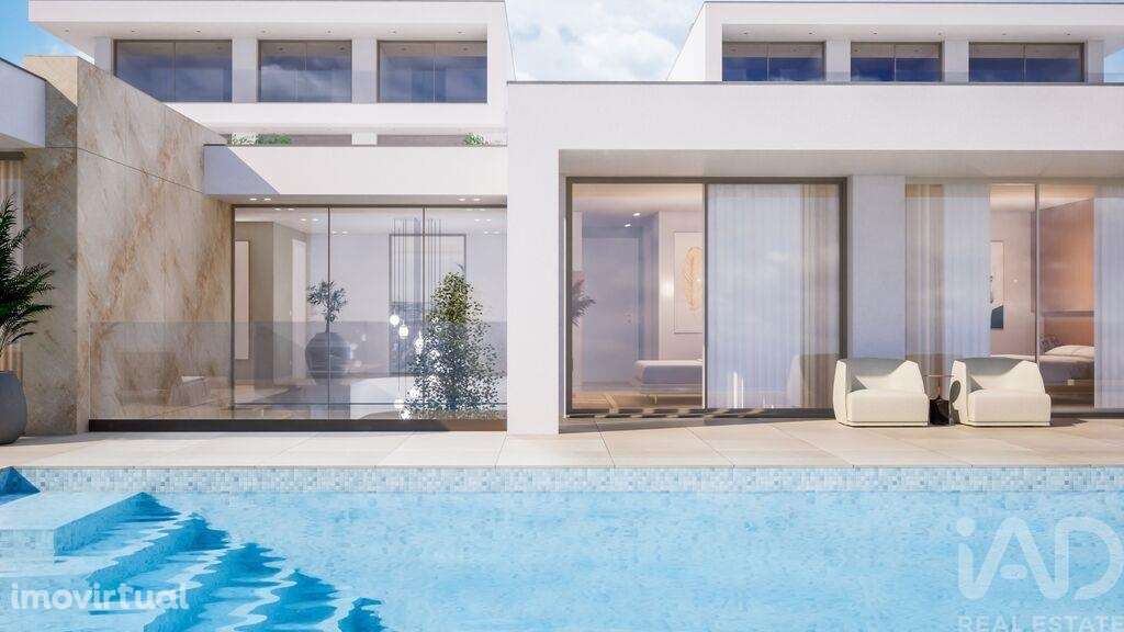 Casa / Villa T4 em Arco da Calheta de 460,00 m2 - Grande imagem: 4/27