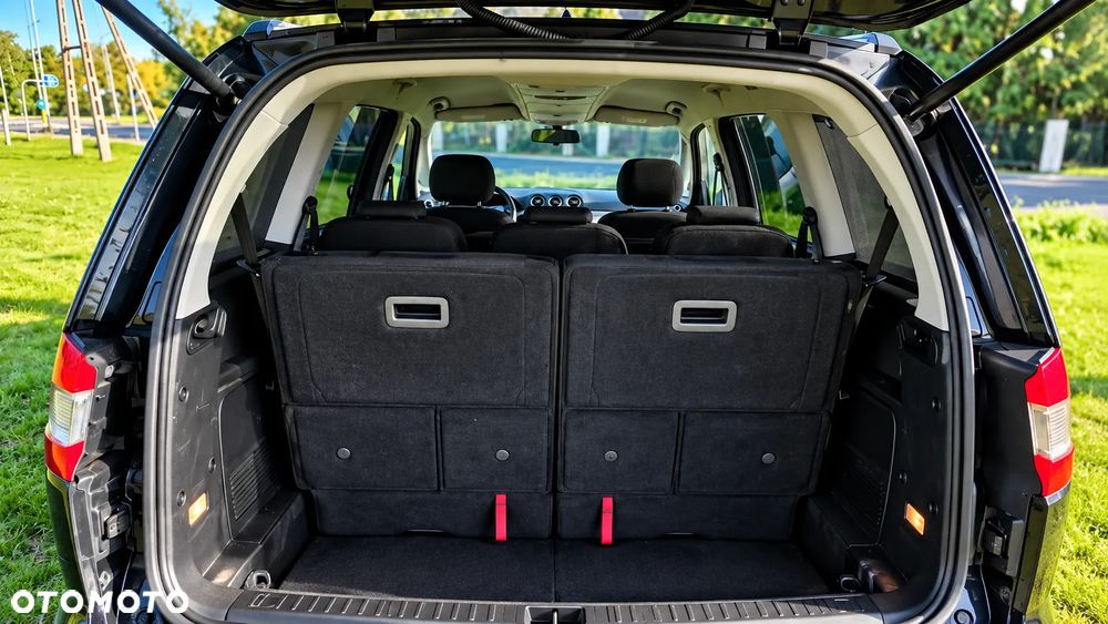 Ford Galaxy 2.0 TDCi Platinium X (Titanium) - 9