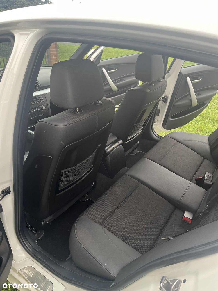 BMW Seria 1 116i - 16