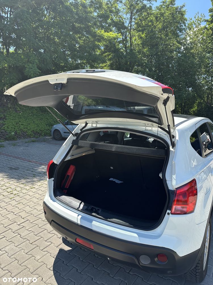 Nissan Qashqai 2.0 dCi 4x4 Tekna - 13