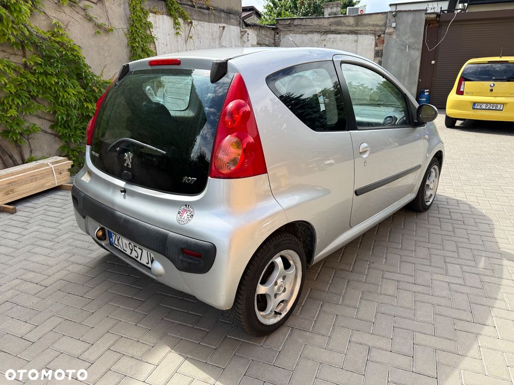 Peugeot 107 1.0 Trendy - 3
