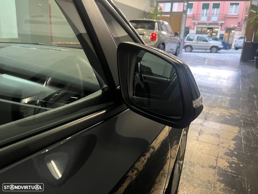 BMW 225xe Active Tourer Advantage - 12