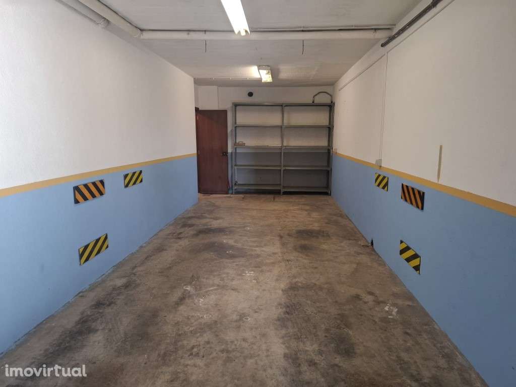 Garagem fechada Tapada Mercês Sintra - Grande imagem: 4/11
