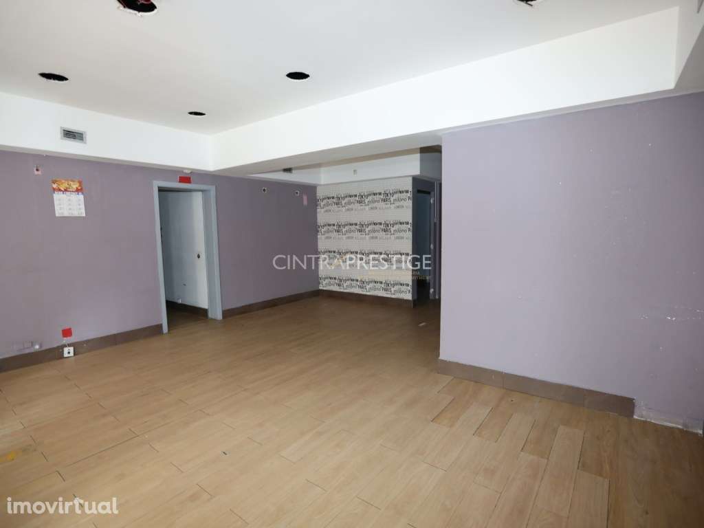 Loja para Arrendamento nas Olaias - 88 m², Localização de Excelência - Grande imagem: 2/14